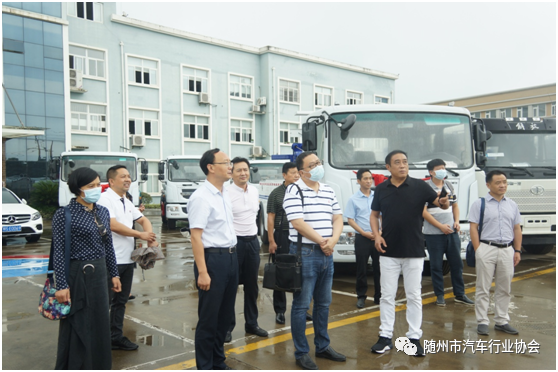 省商務(wù)廳外經(jīng)處處長(zhǎng)陳勇調(diào)研市專汽行業(yè)